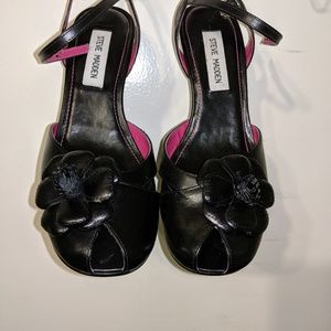 Ladies shoes